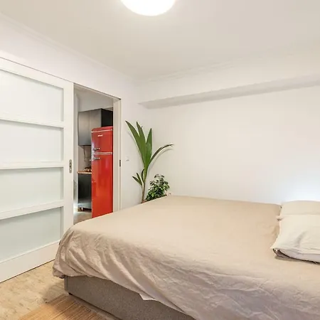 Apartment Live Like A Local Next To Acropolis/vegan Friendly