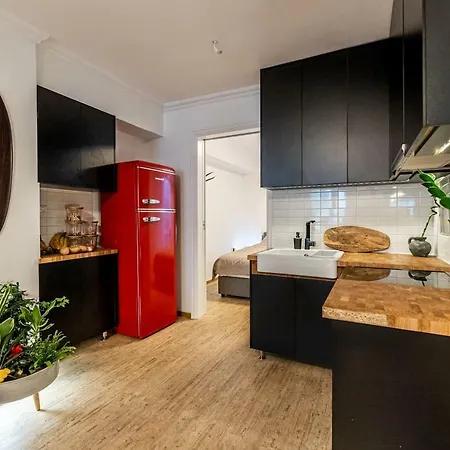 Live Like A Local Next To Acropolis/vegan Friendly Apartment Athens